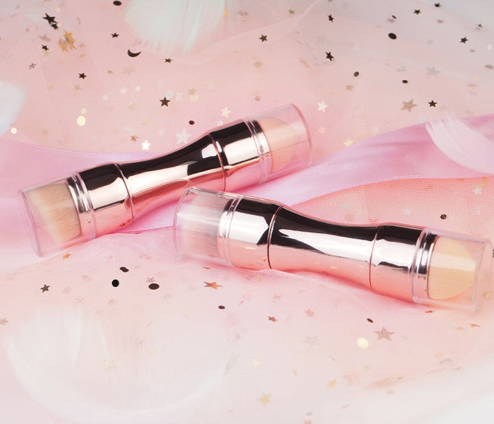 Brocha de Maquillaje 4 en 1 – Herramienta Multifuncional, Compacta y Elegante