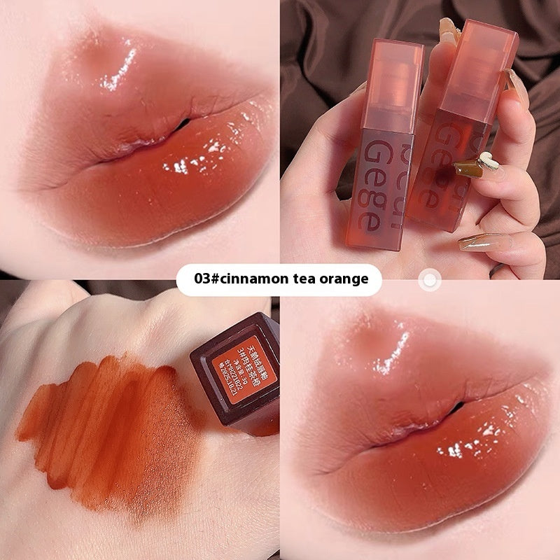 Gege Bear Velvety Matte Lip Lacquer