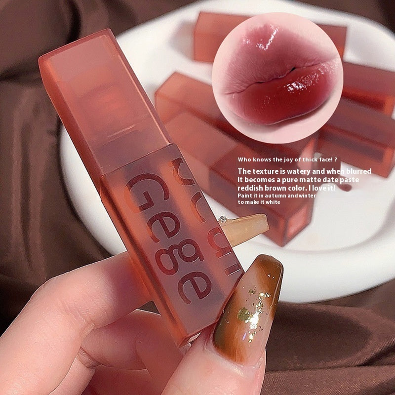 Gege Bear Velvety Matte Lip Lacquer